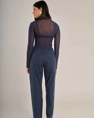 BLUSA TULE GOLA ALTA