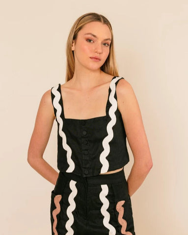 CROPPED DECOTE QUADRADO PITTY